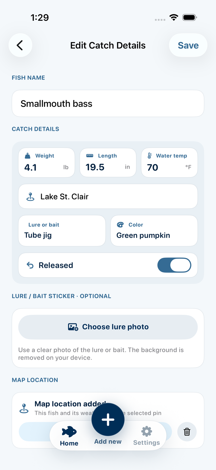 Editing a smallmouth bass catch in the navy and blue Catch Pins app